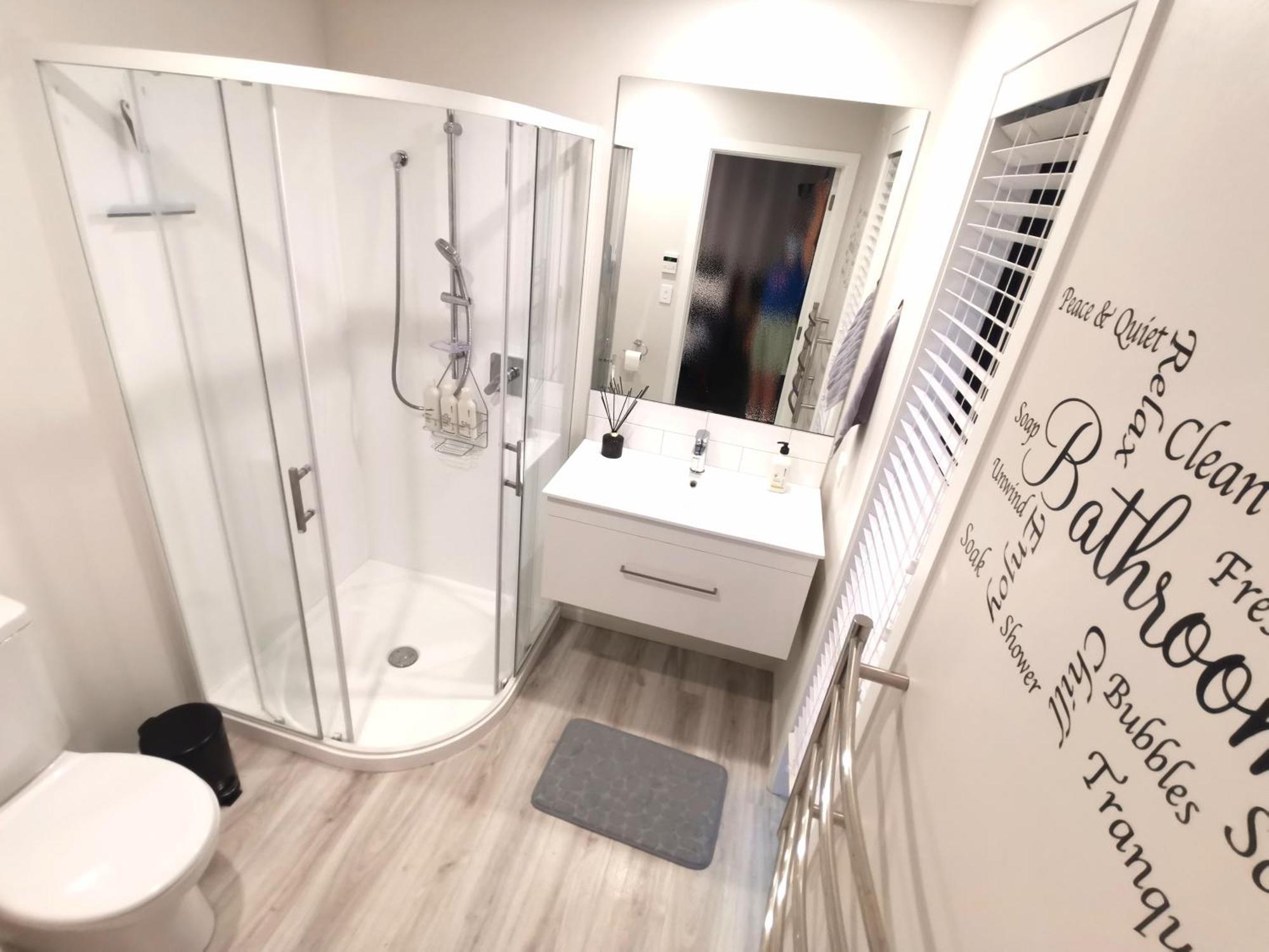 Stylish Private Guest House Ensuite Only 罗尔斯顿 外观 照片